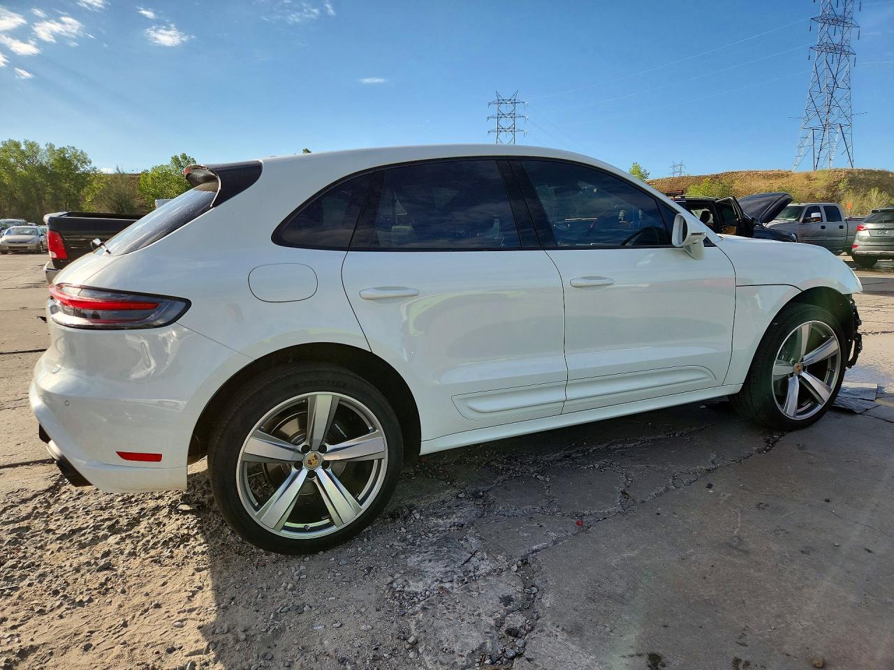 2024 PORSCHE MACAN BASE — снимка 3