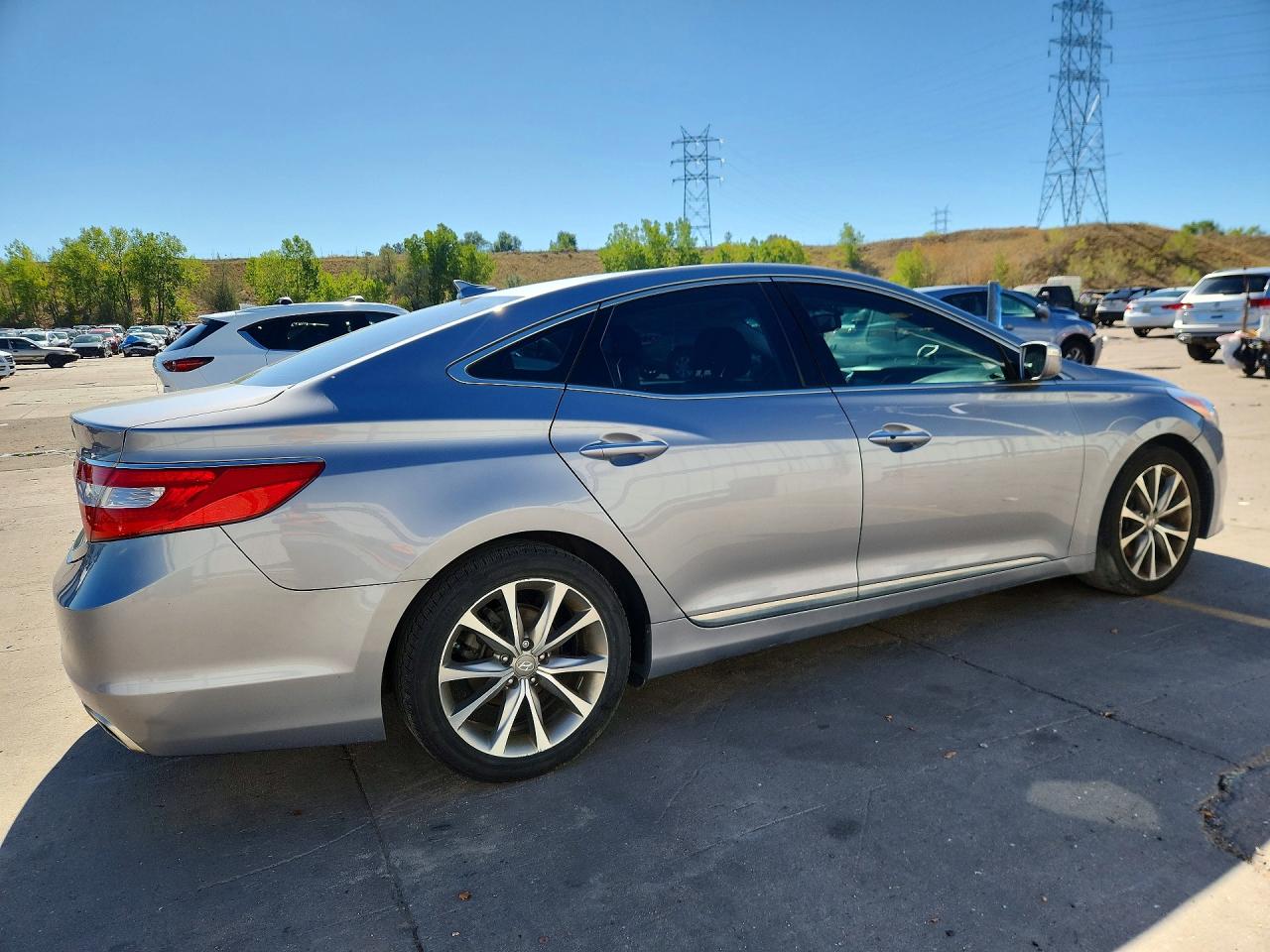 2016 HYUNDAI AZERA BASE — photo 3