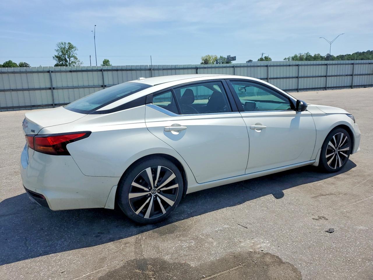 2020 NISSAN ALTIMA SR — снимка 3