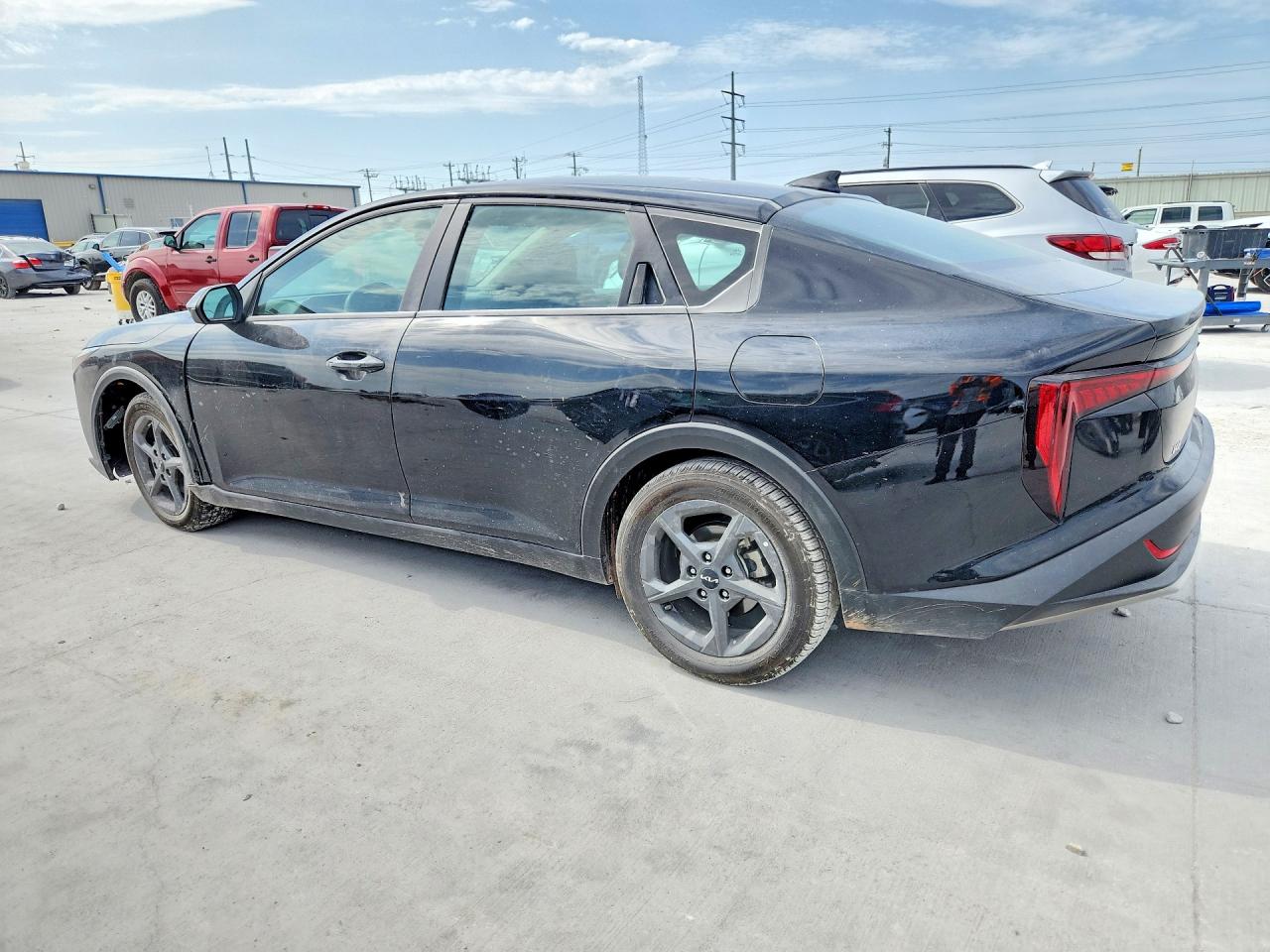 2025 KIA K4 LXS — снимка 2