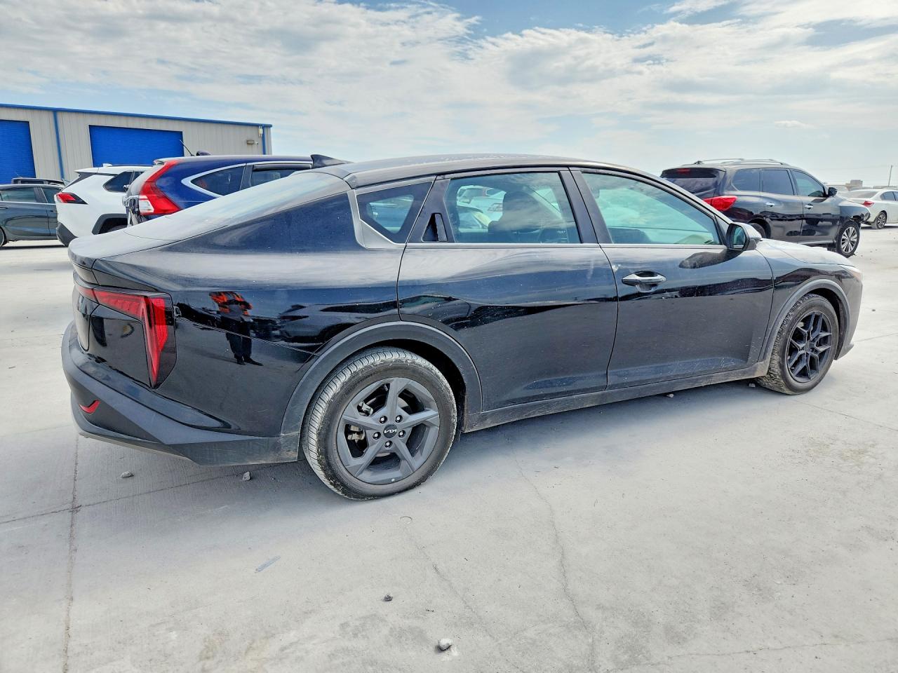2025 KIA K4 LXS — снимка 3