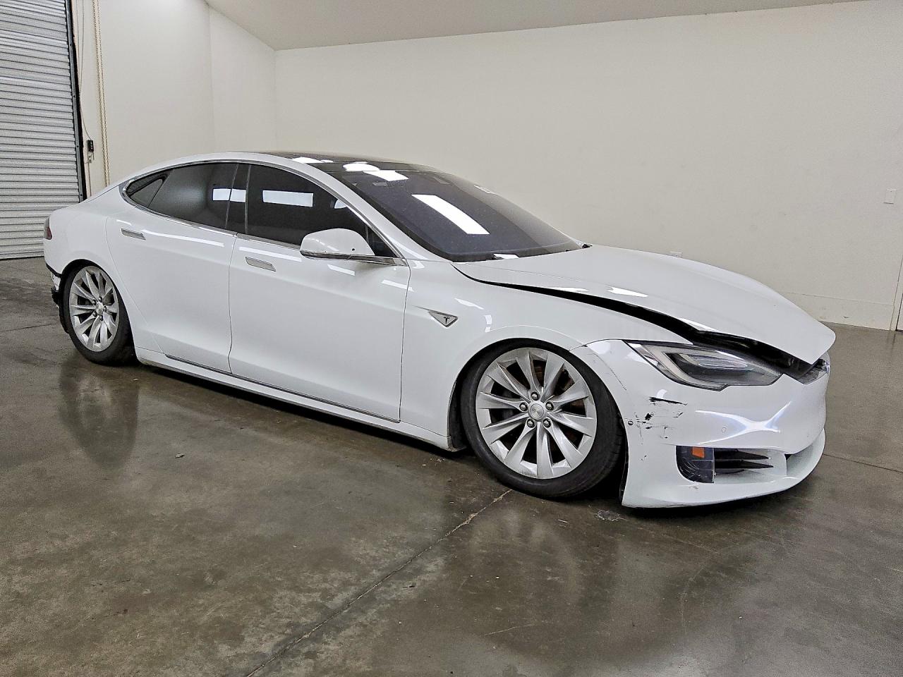 2016 TESLA MODEL S — снимка 4