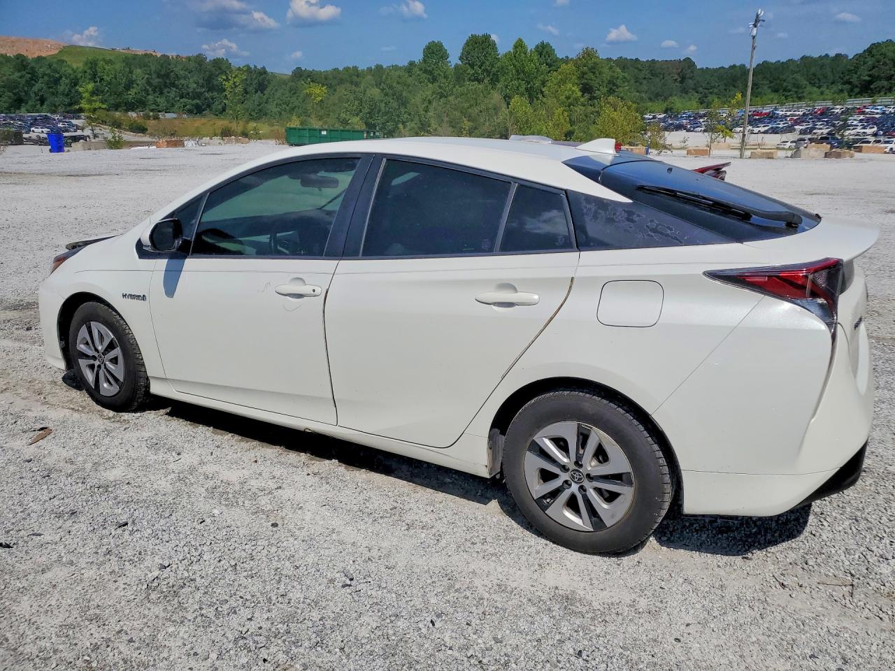 2016 TOYOTA PRIUS THREE — снимка 2