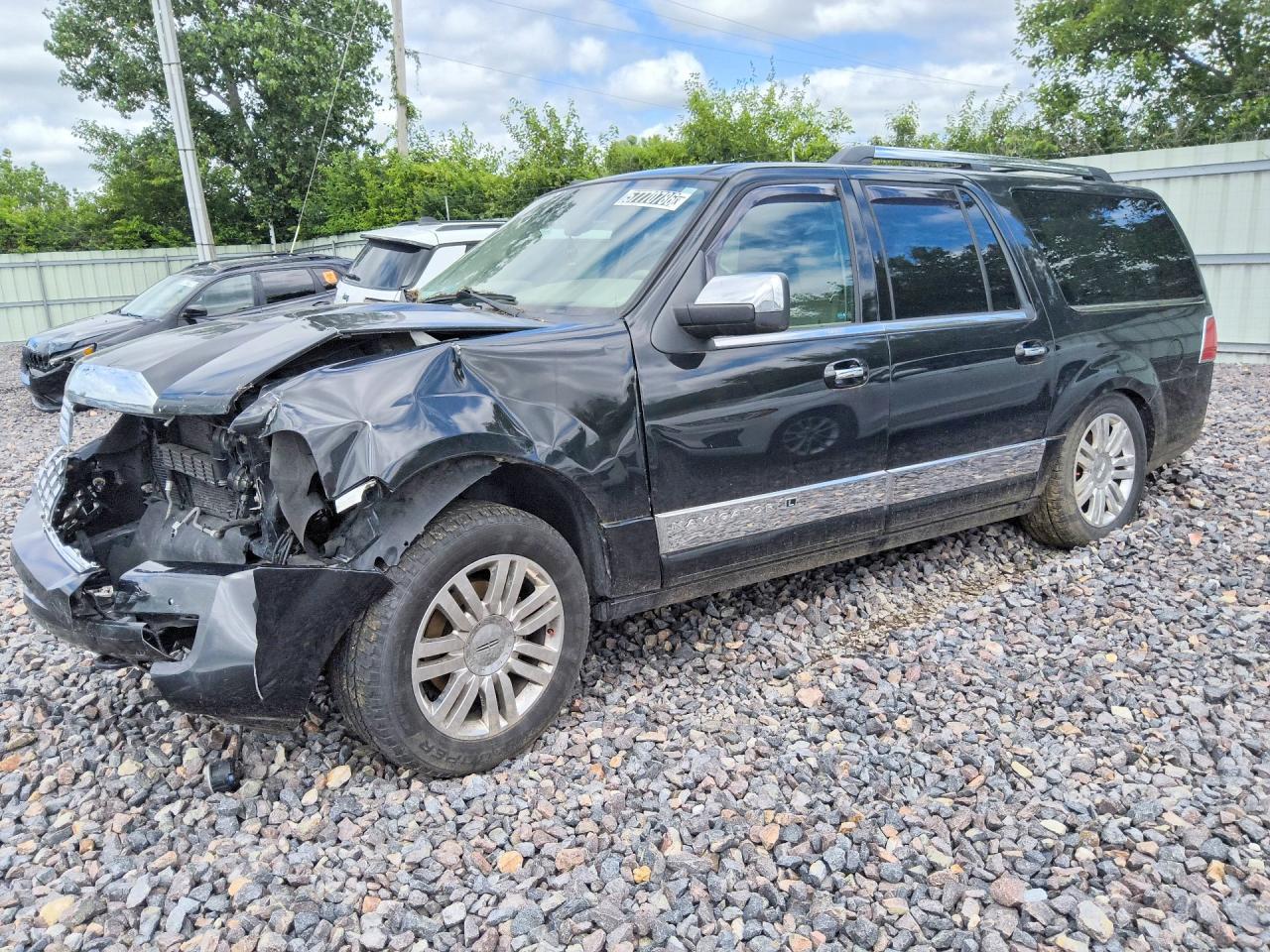 2013 LINCOLN NAVIGATOR L
