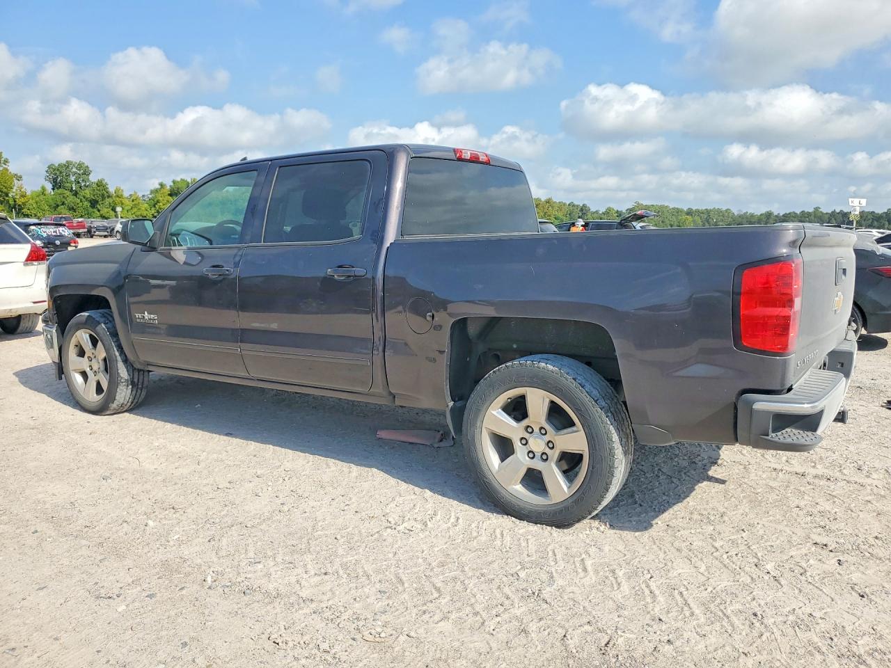 2015 CHEVROLET SILVERADO C1500 LT — снимка 2