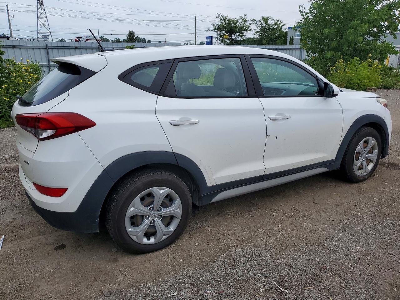 2017 HYUNDAI TUCSON SE — снимка 3
