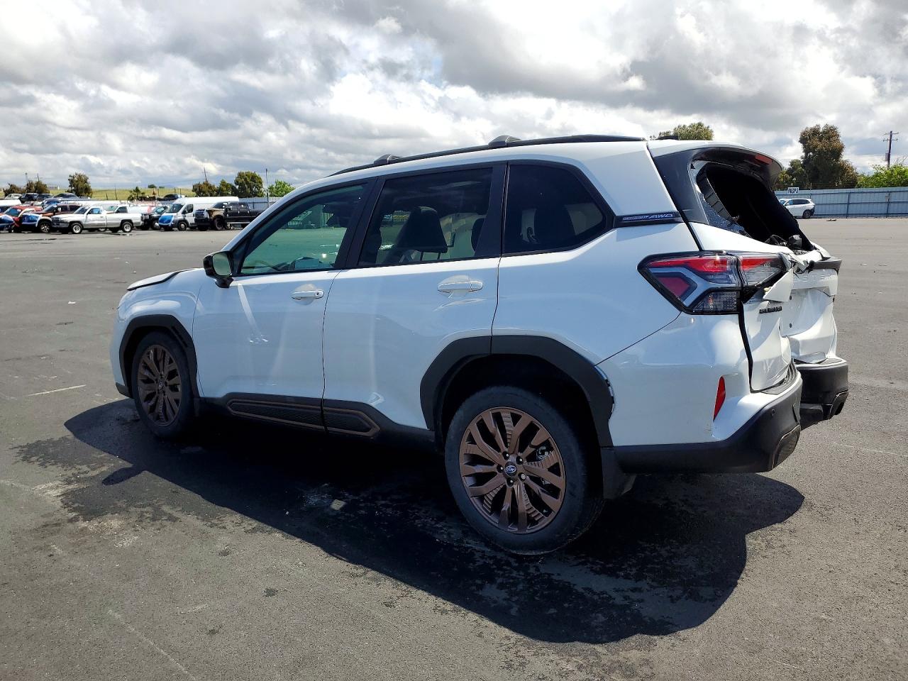 2026 SUBARU FORESTER SPORT — снимка 2