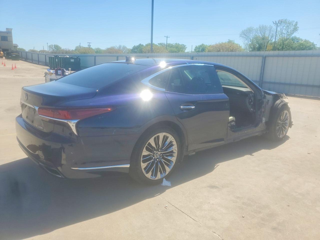 2020 LEXUS LS 500 BASE — снимка 3