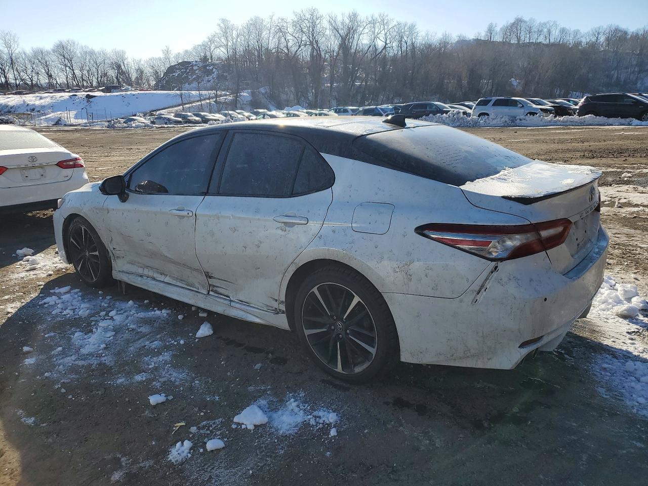 2018 TOYOTA CAMRY XSE — снимка 2