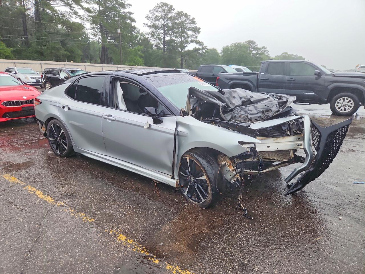 2018 TOYOTA CAMRY XSE — снимка 4