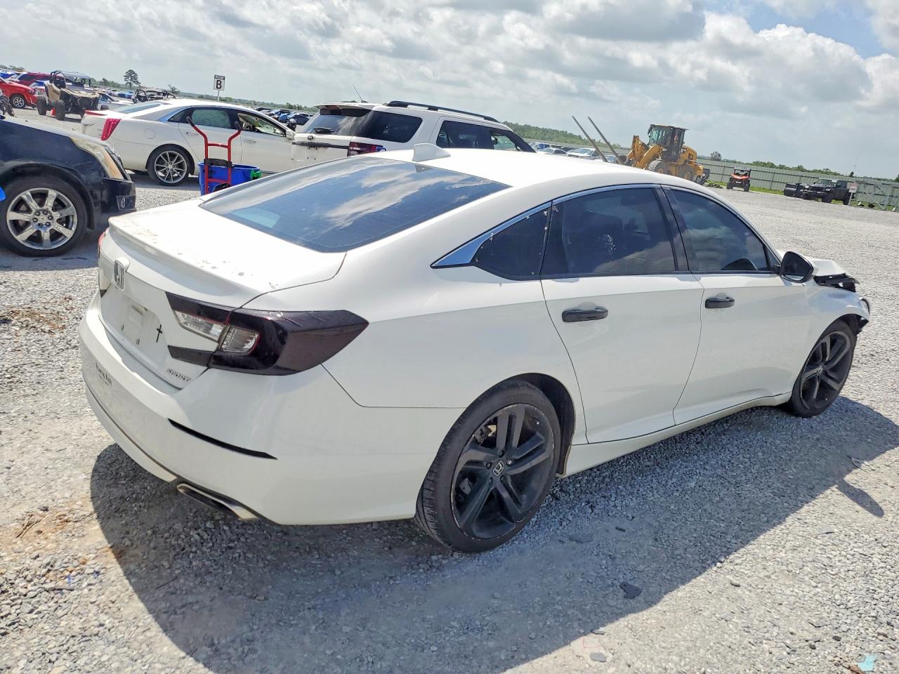 2020 HONDA ACCORD SPORT — снимка 3