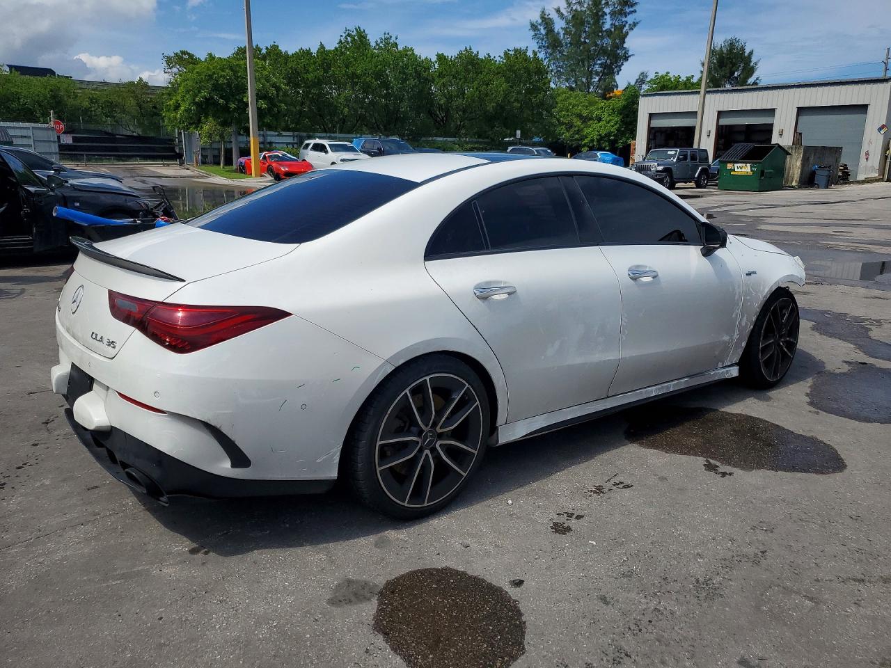 2024 MERCEDES-BENZ CLA AMG 35 4MATIC — снимка 3