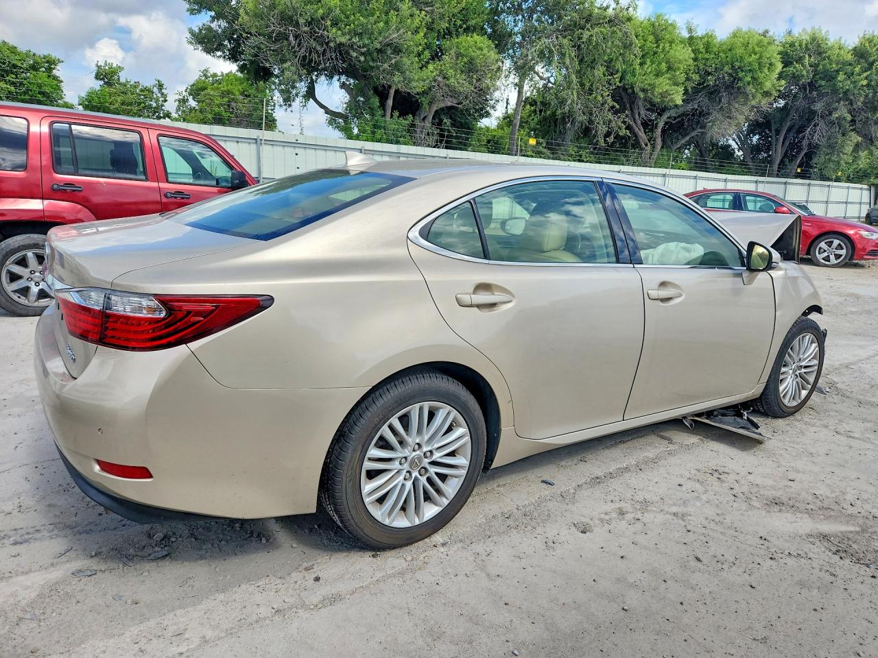 2015 LEXUS ES 350 — снимка 3