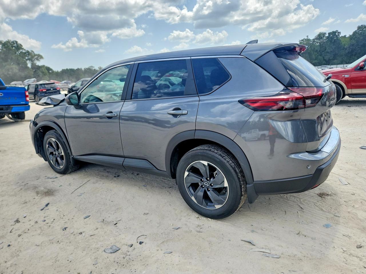 2025 NISSAN ROGUE SV — снимка 2