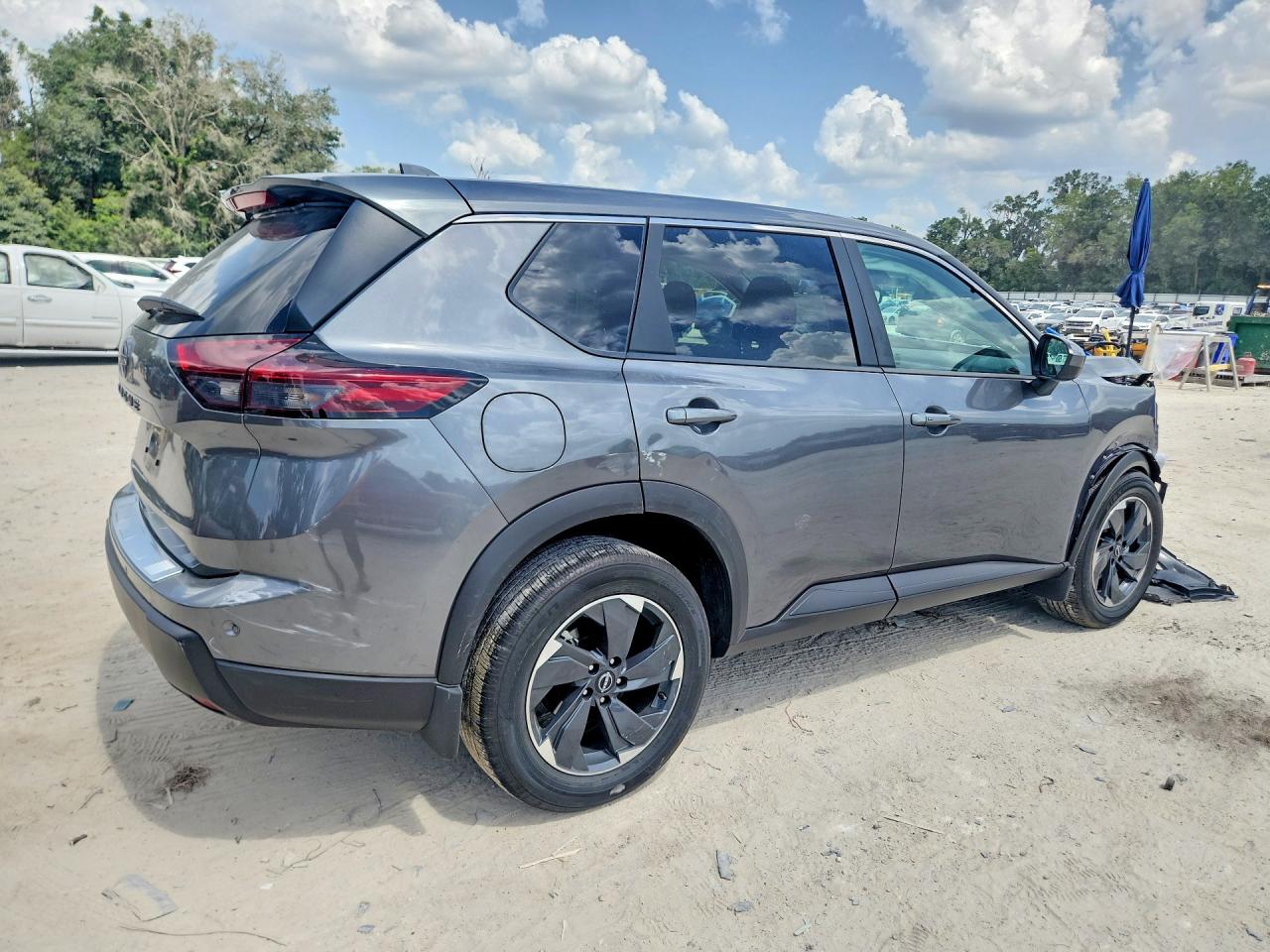 2025 NISSAN ROGUE SV — снимка 3