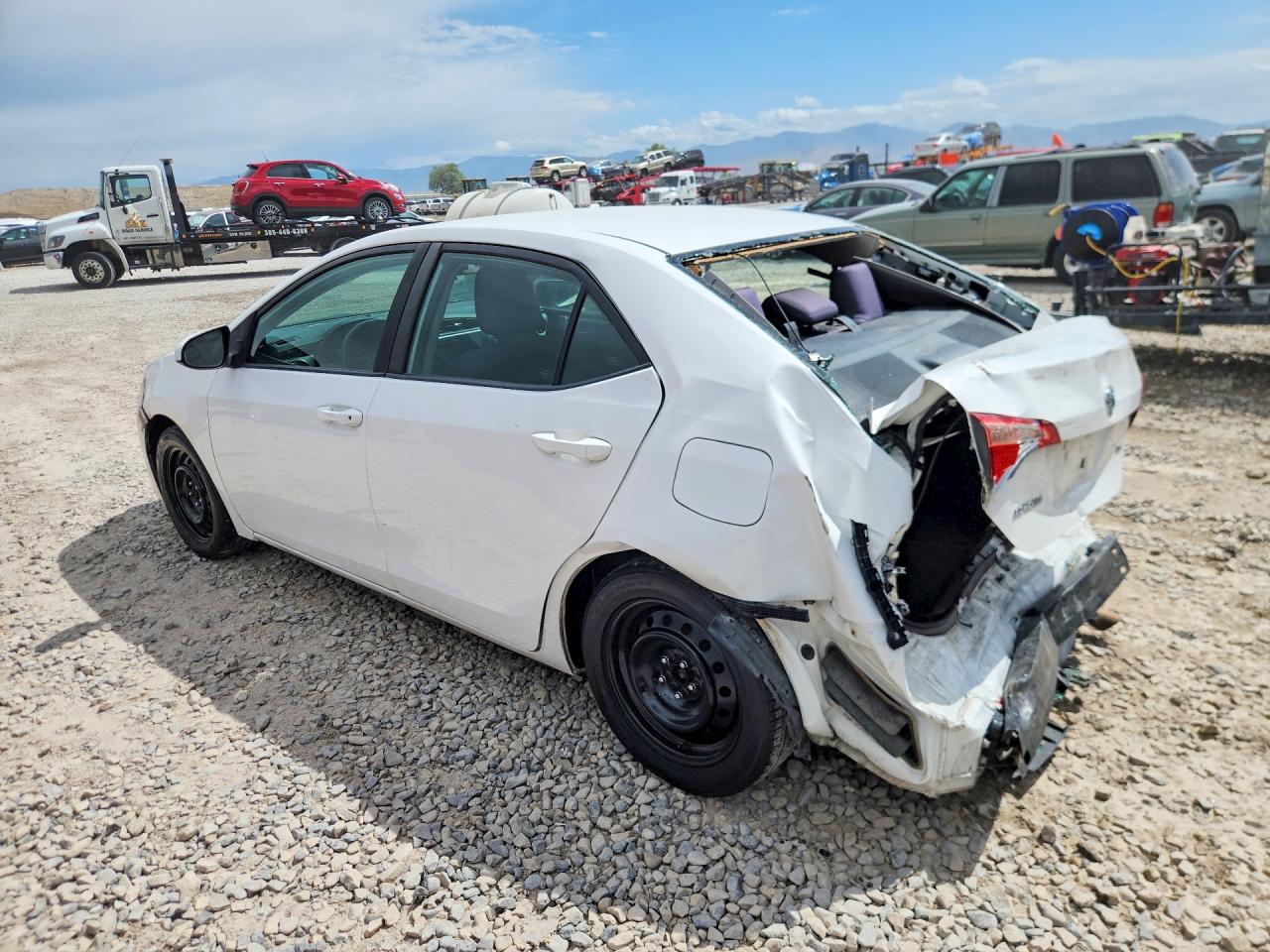 2019 TOYOTA COROLLA LE — снимка 2