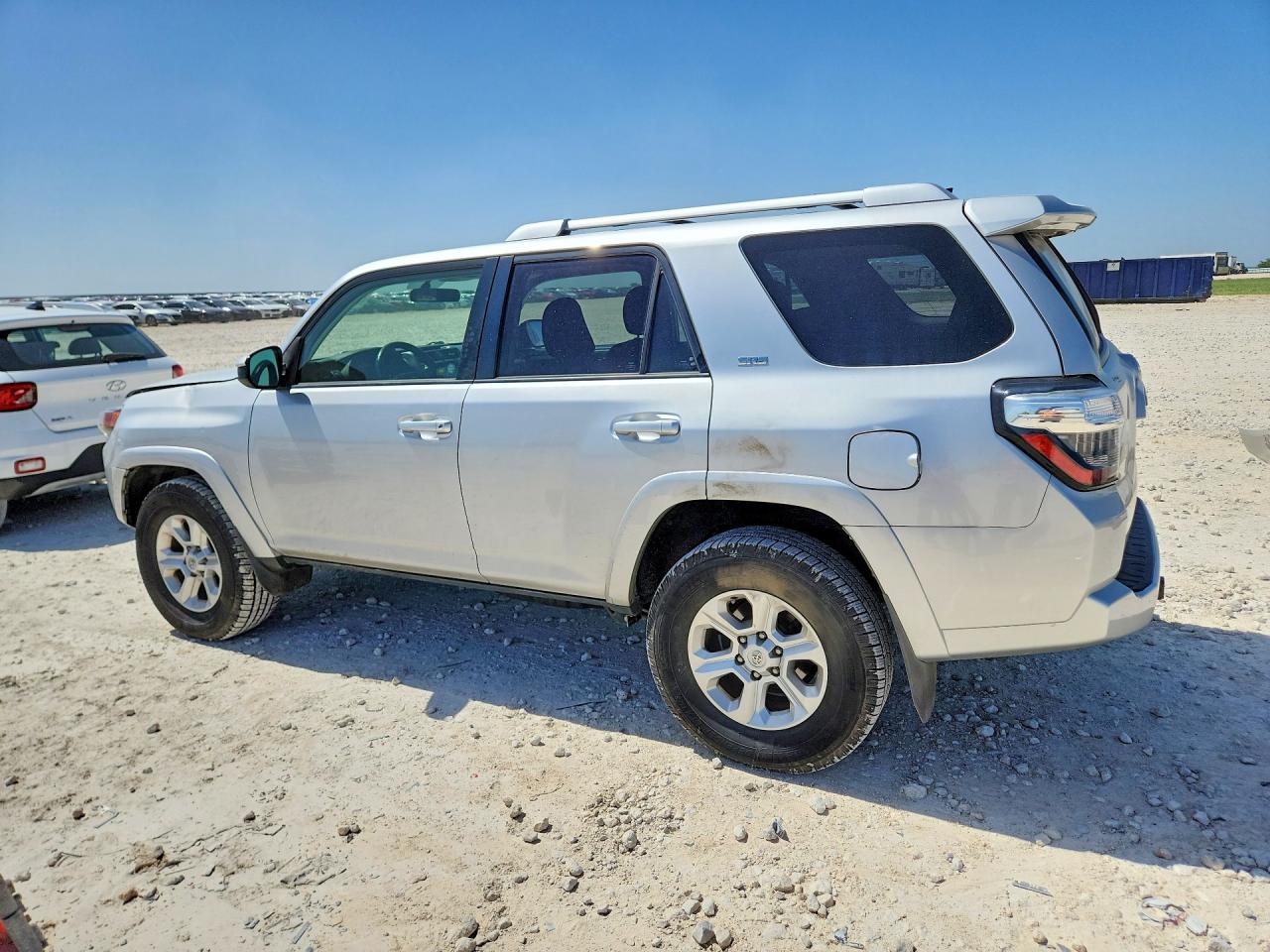 2015 TOYOTA 4RUNNER SR5 — снимка 2