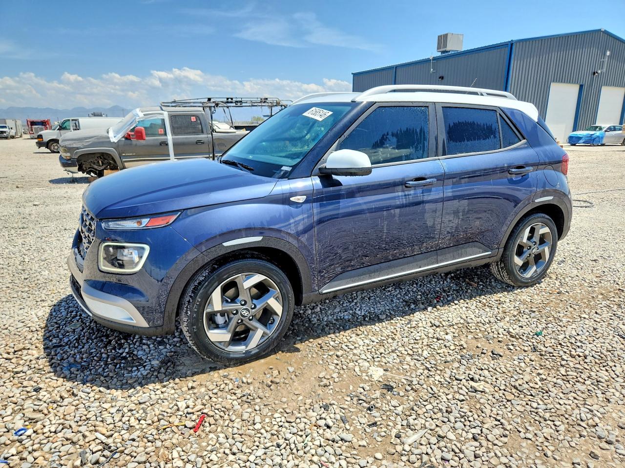 2025 HYUNDAI VENUE LIMITED