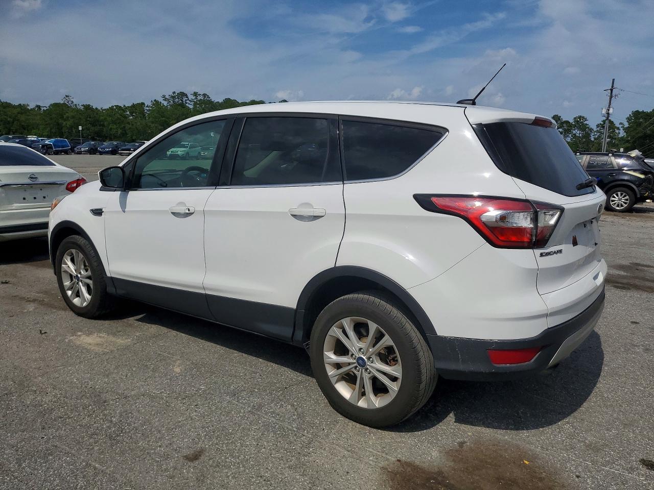 2017 FORD ESCAPE SE — снимка 2