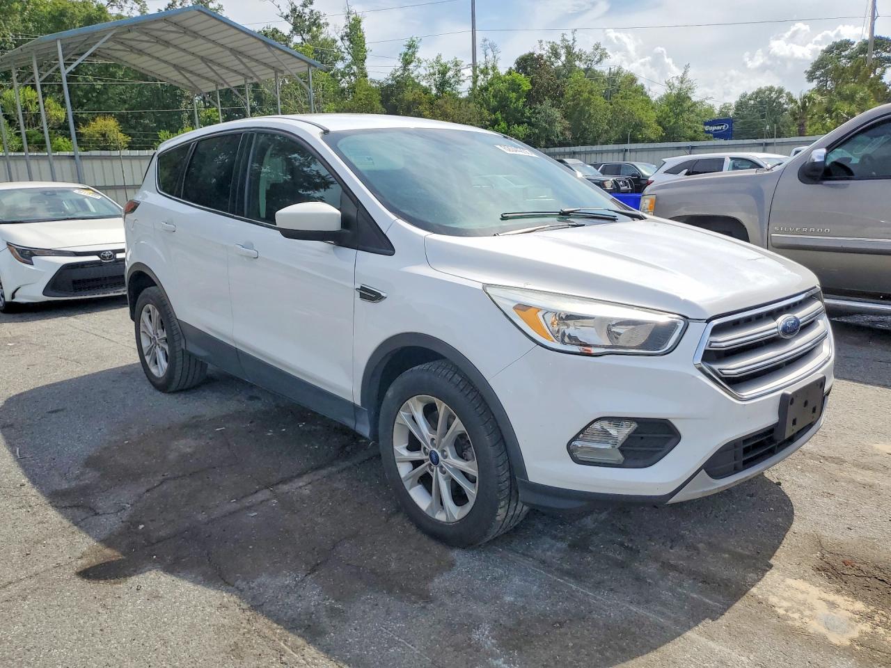 2017 FORD ESCAPE SE — снимка 4