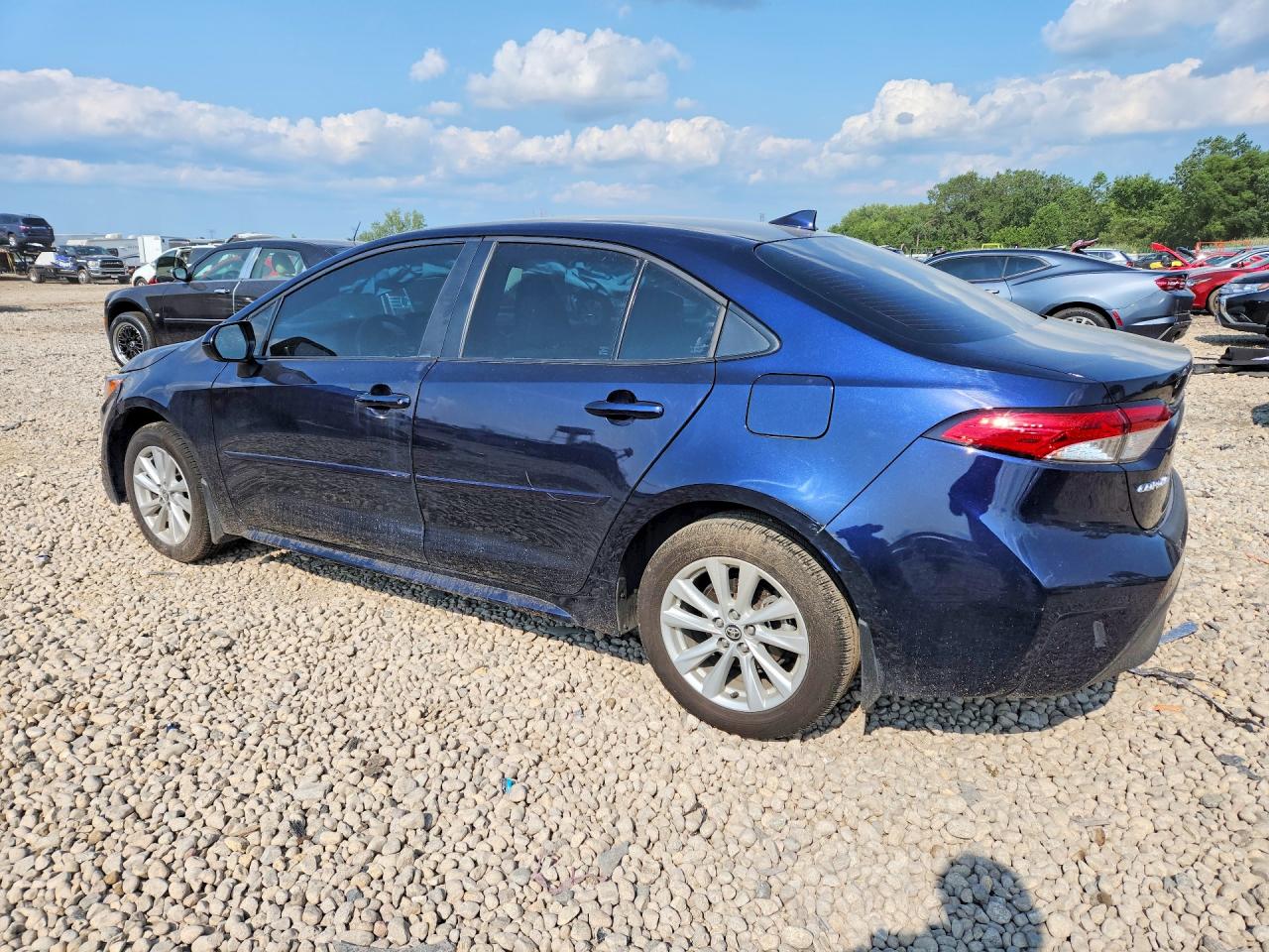 2025 TOYOTA COROLLA LE — снимка 2