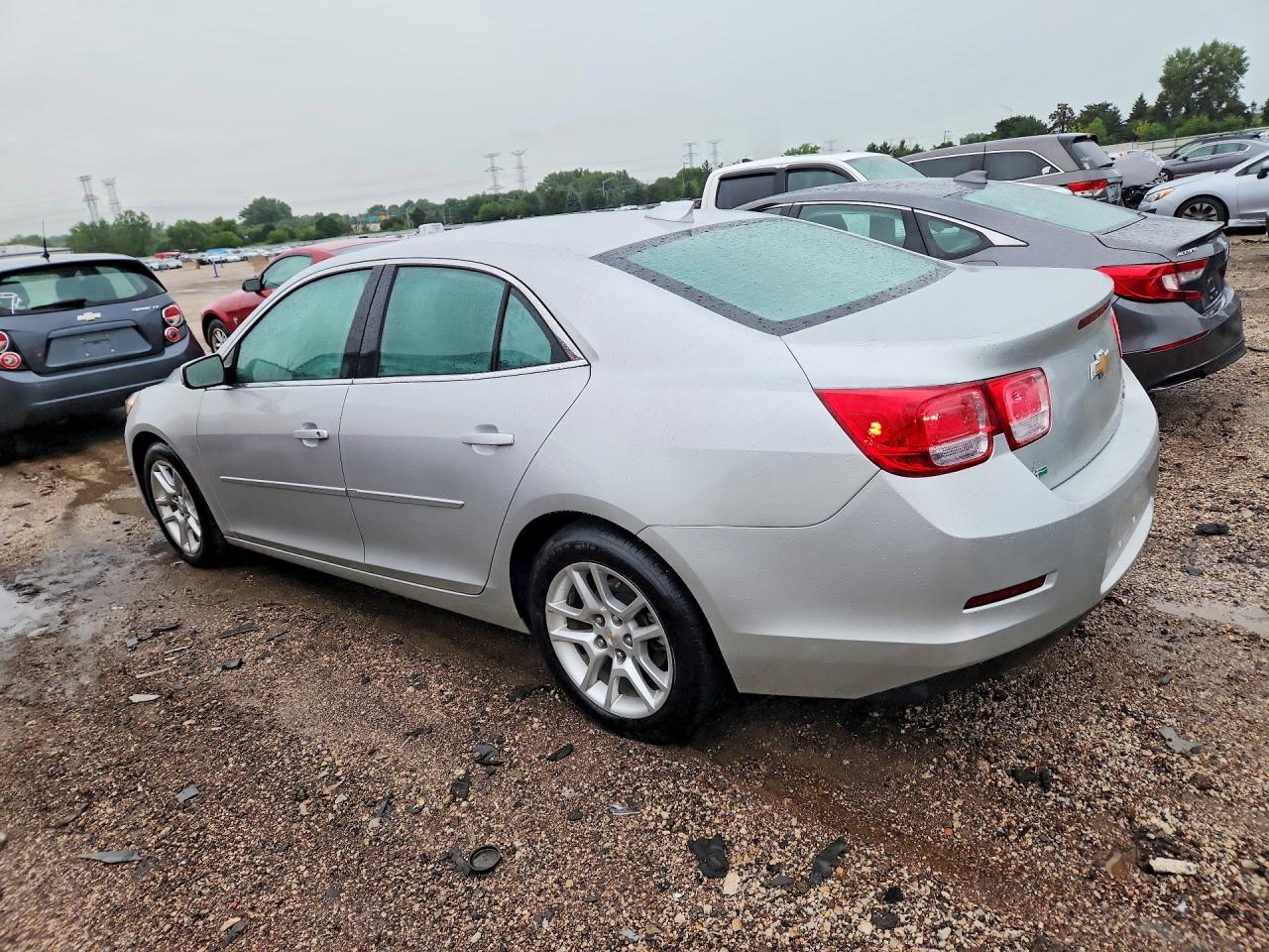 2015 CHEVROLET MALIBU 1LT — снимка 2
