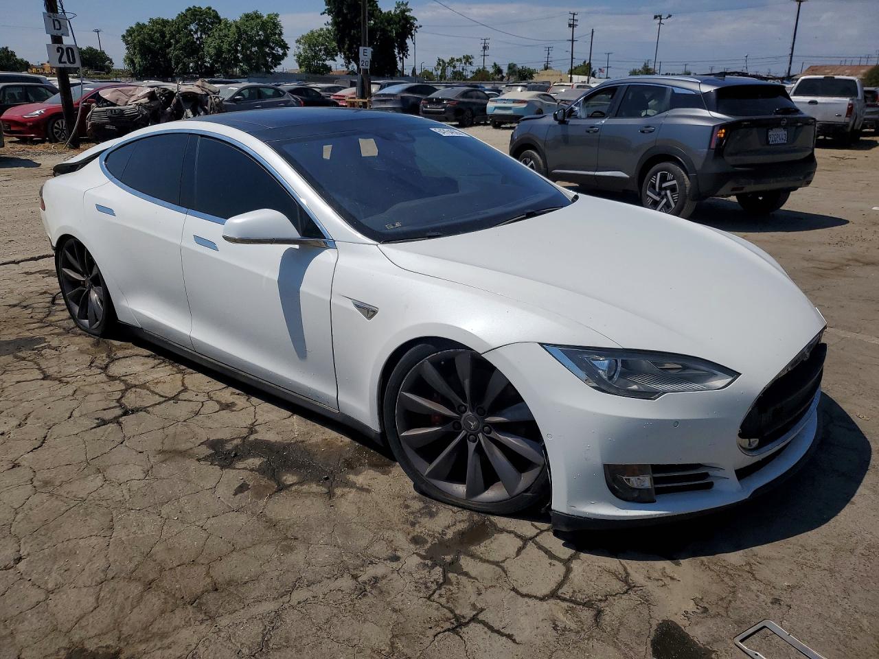 2016 TESLA MODEL S — снимка 4