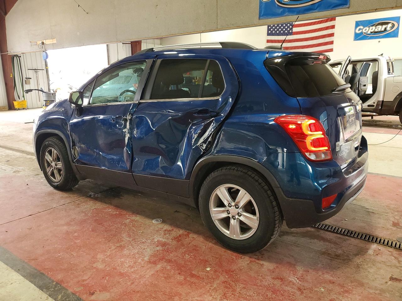 2019 CHEVROLET TRAX 1LT — снимка 2