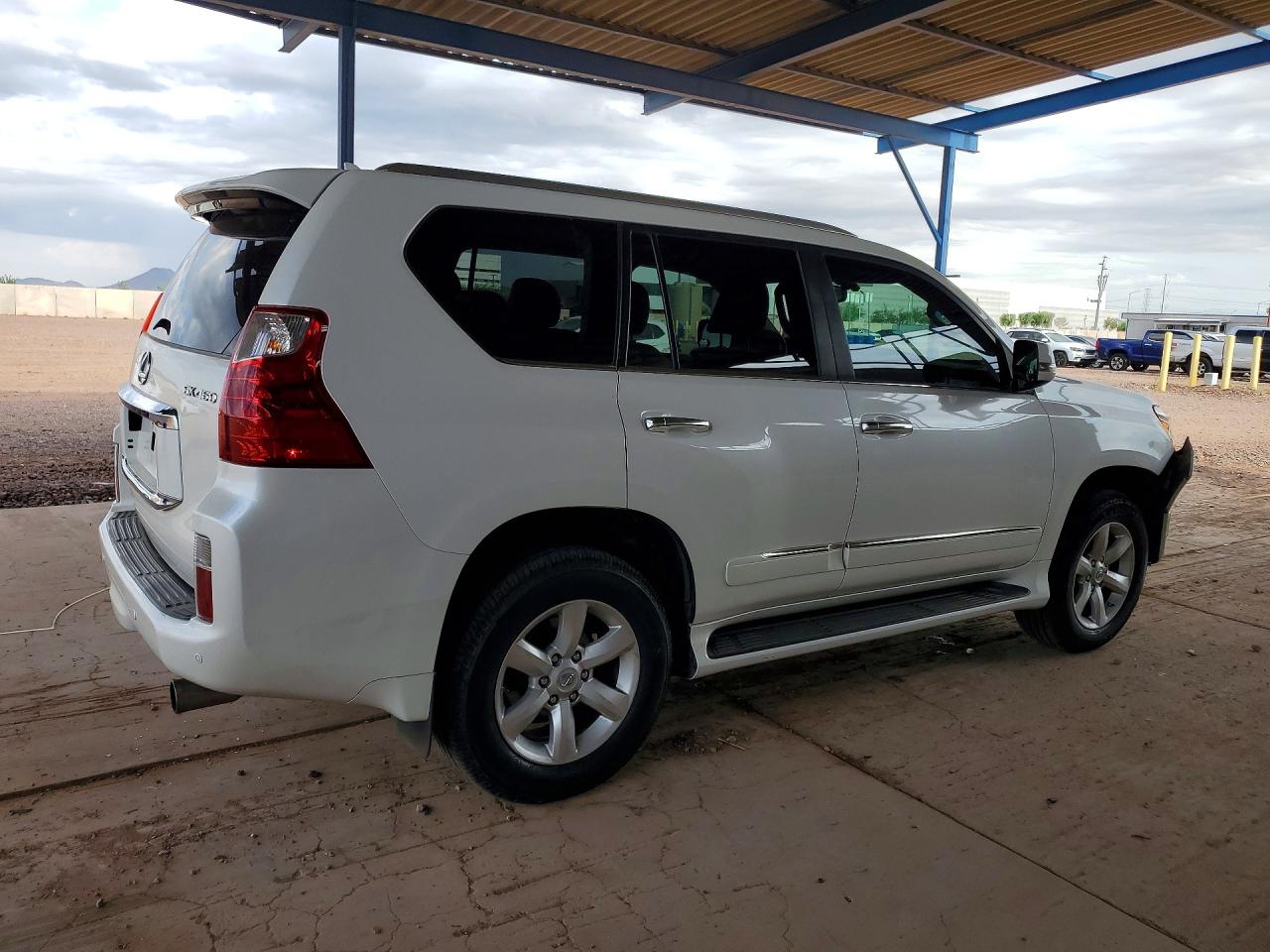 2013 LEXUS GX 460 — снимка 3