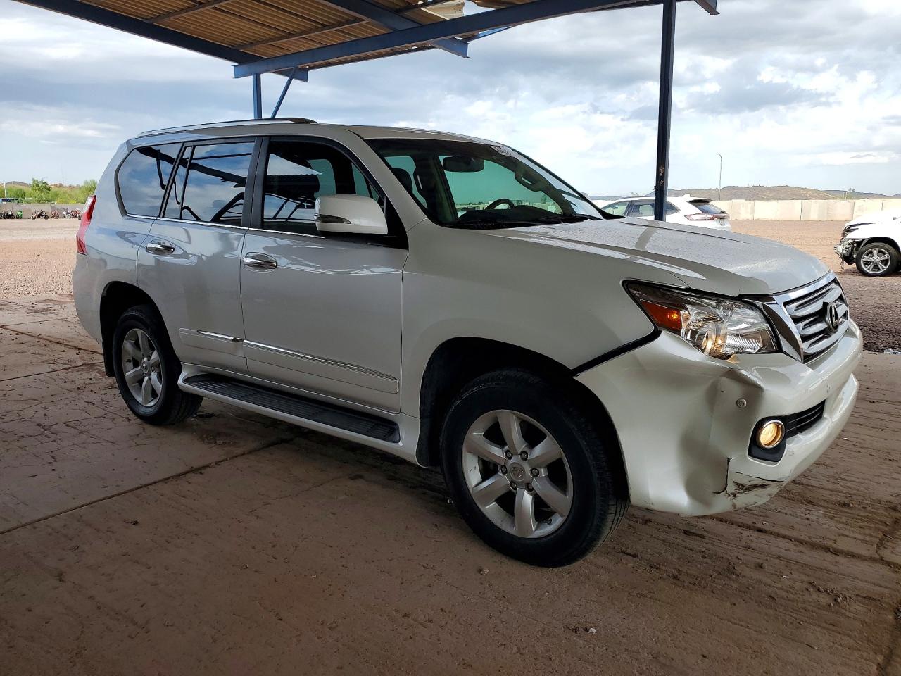 2013 LEXUS GX 460 — снимка 4