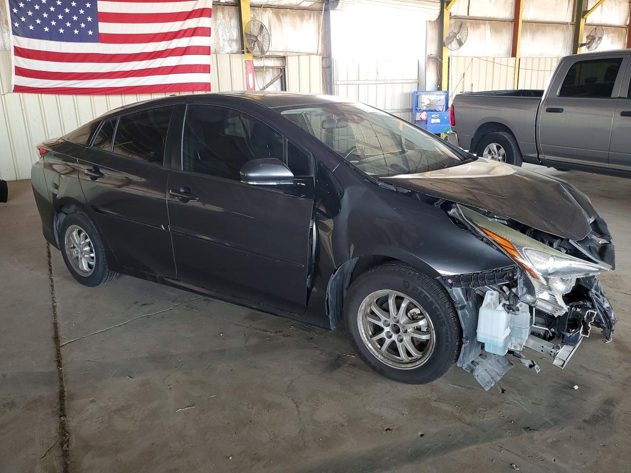 2016 TOYOTA PRIUS THREE — снимка 4