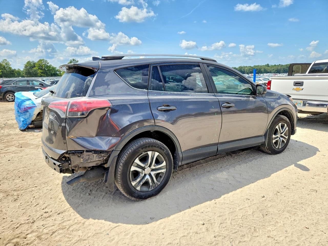2017 TOYOTA RAV4 LE — снимка 3
