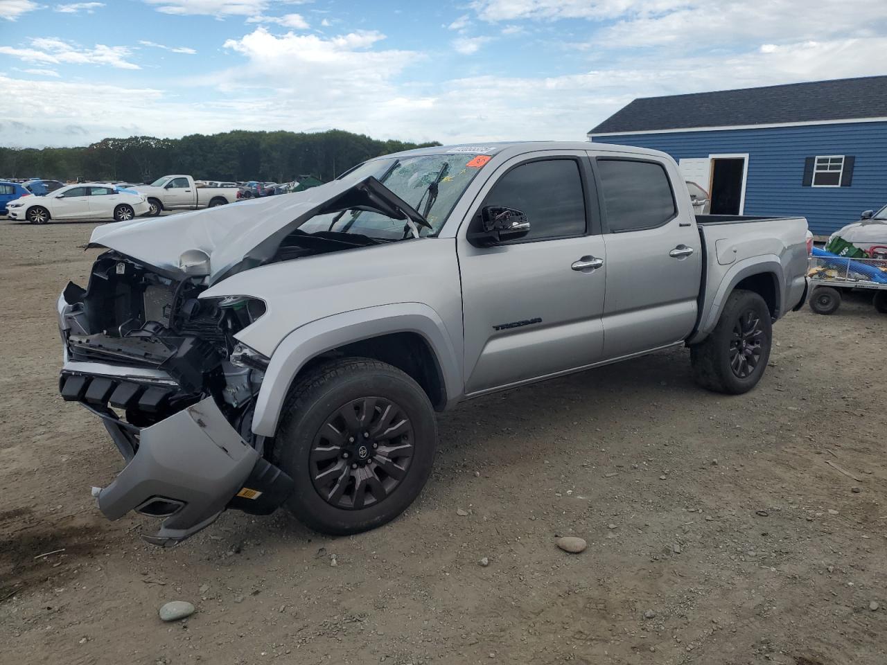 2017 TOYOTA TACOMA LIMITED