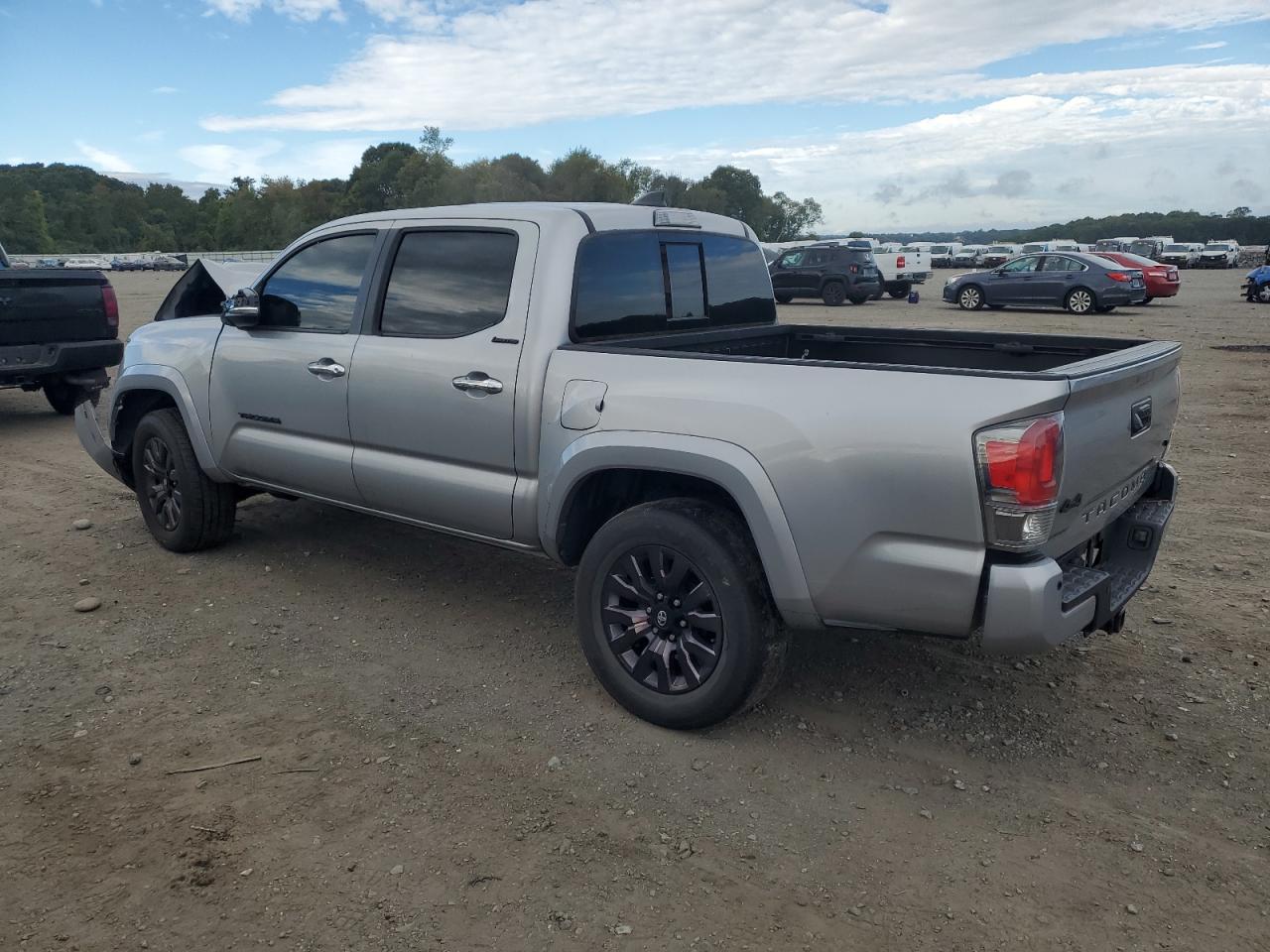 2017 TOYOTA TACOMA LIMITED — снимка 2
