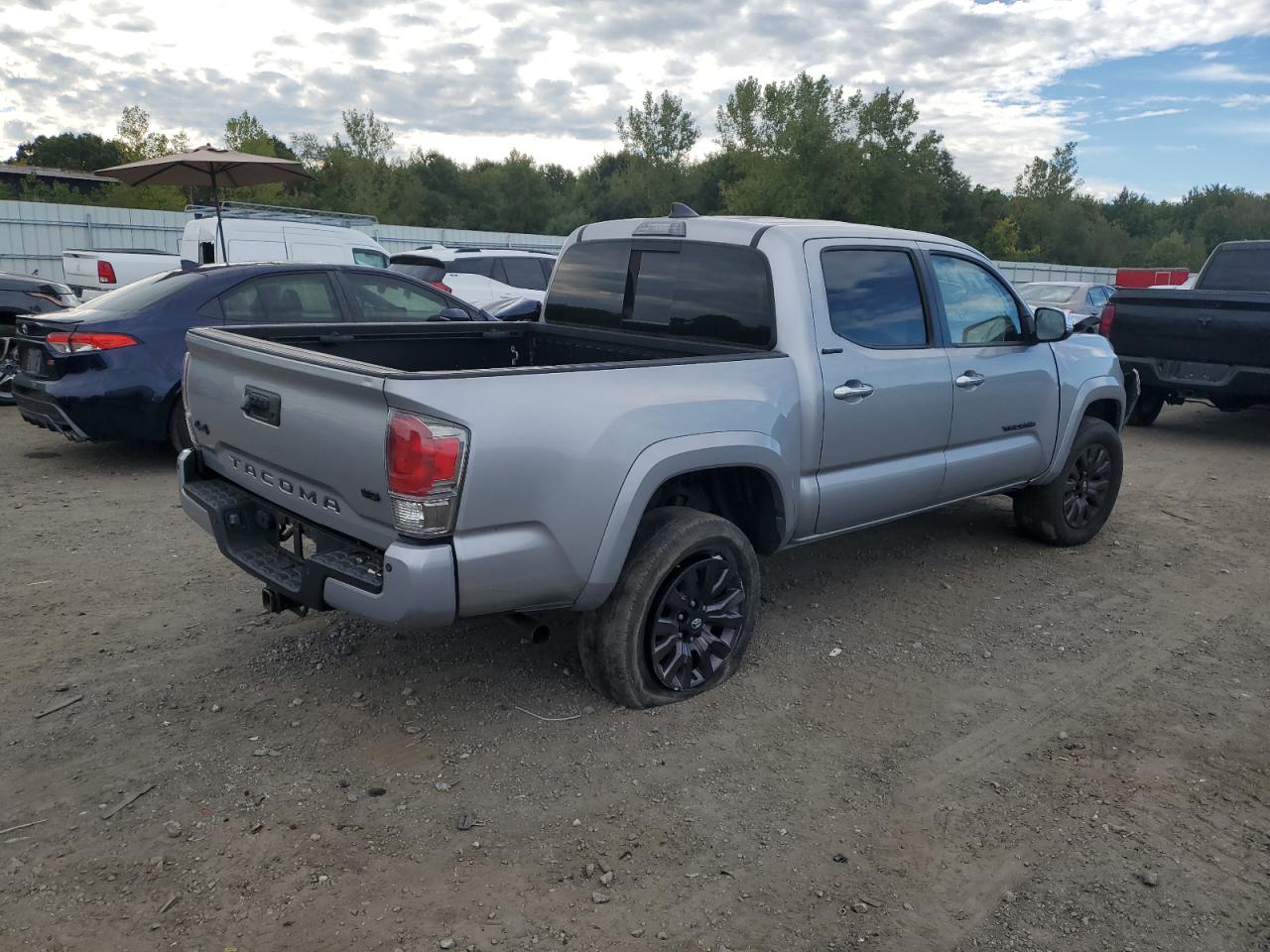2017 TOYOTA TACOMA LIMITED — снимка 3