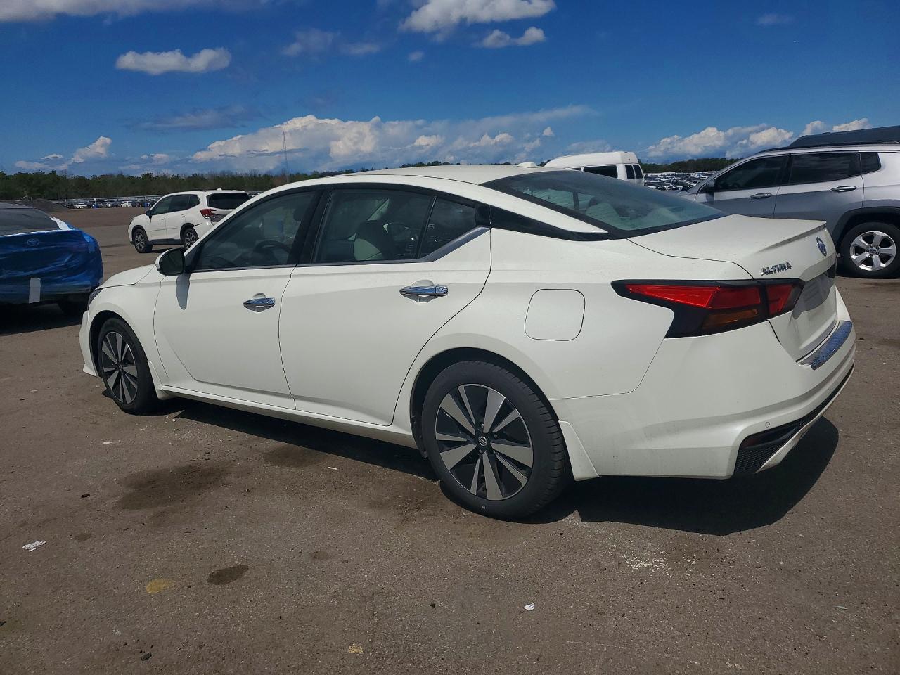 2020 NISSAN ALTIMA SV — снимка 2