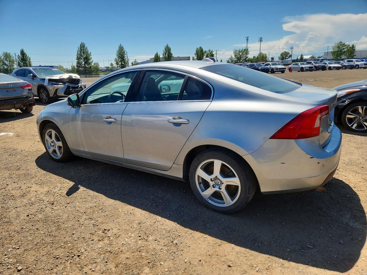 2013 VOLVO S60 T5 — снимка 2