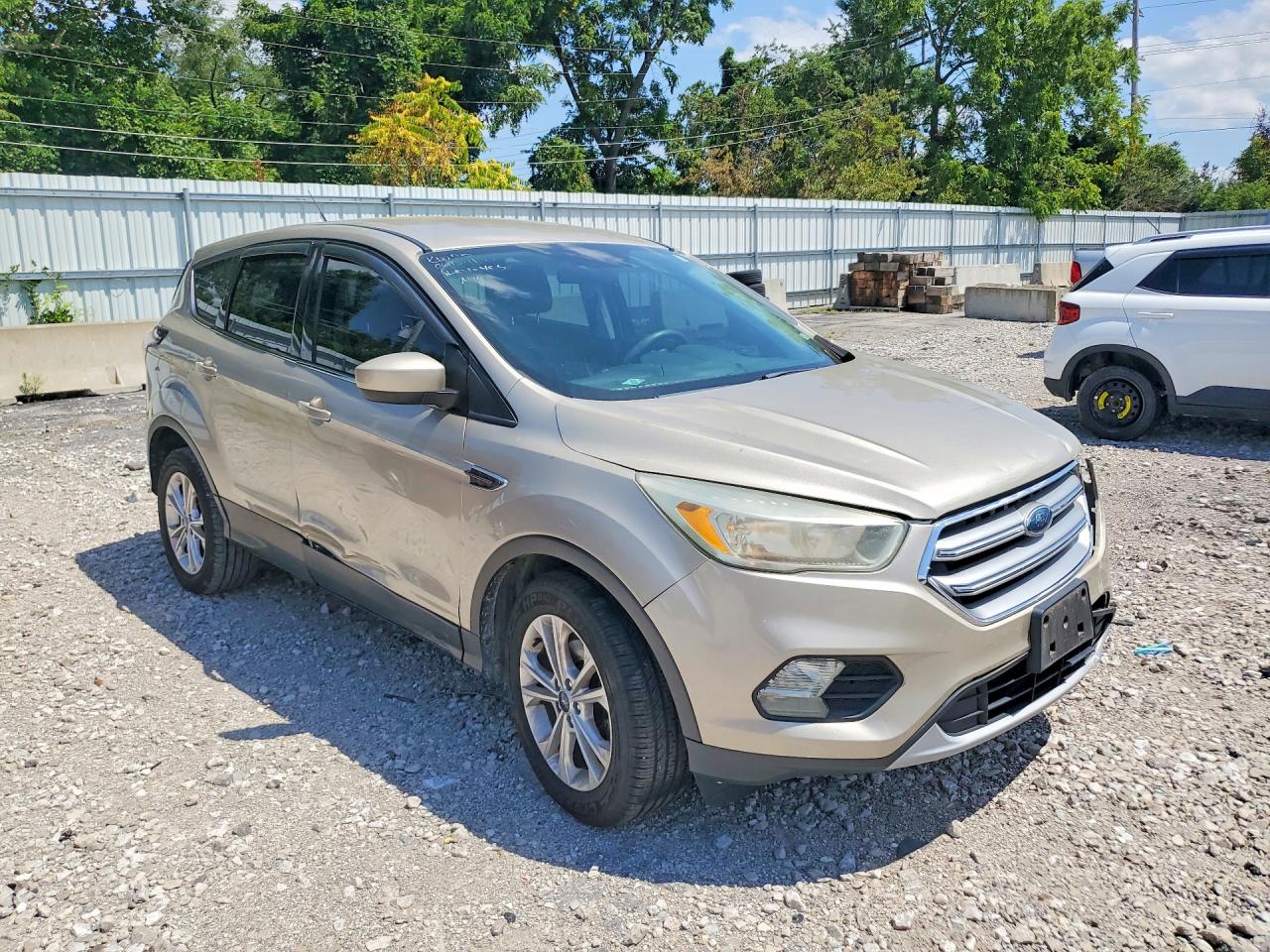 2017 FORD ESCAPE SE — снимка 4