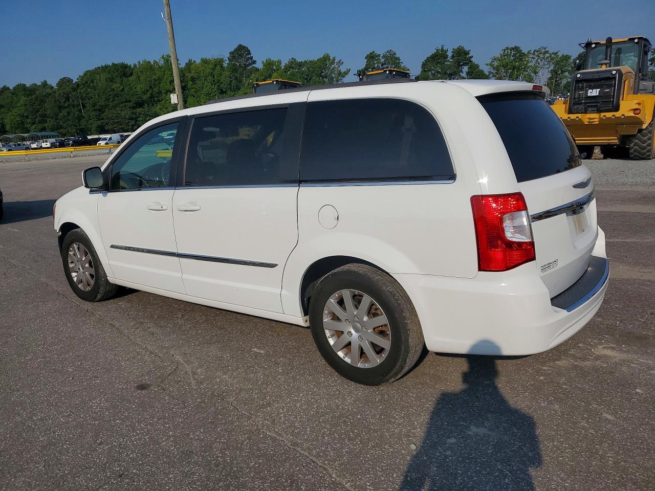 2016 CHRYSLER TOWN & COUNTRY TOURING — снимка 2