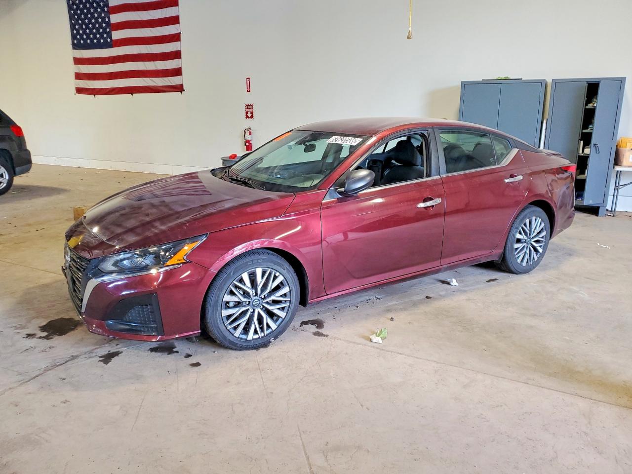 2025 NISSAN ALTIMA SV