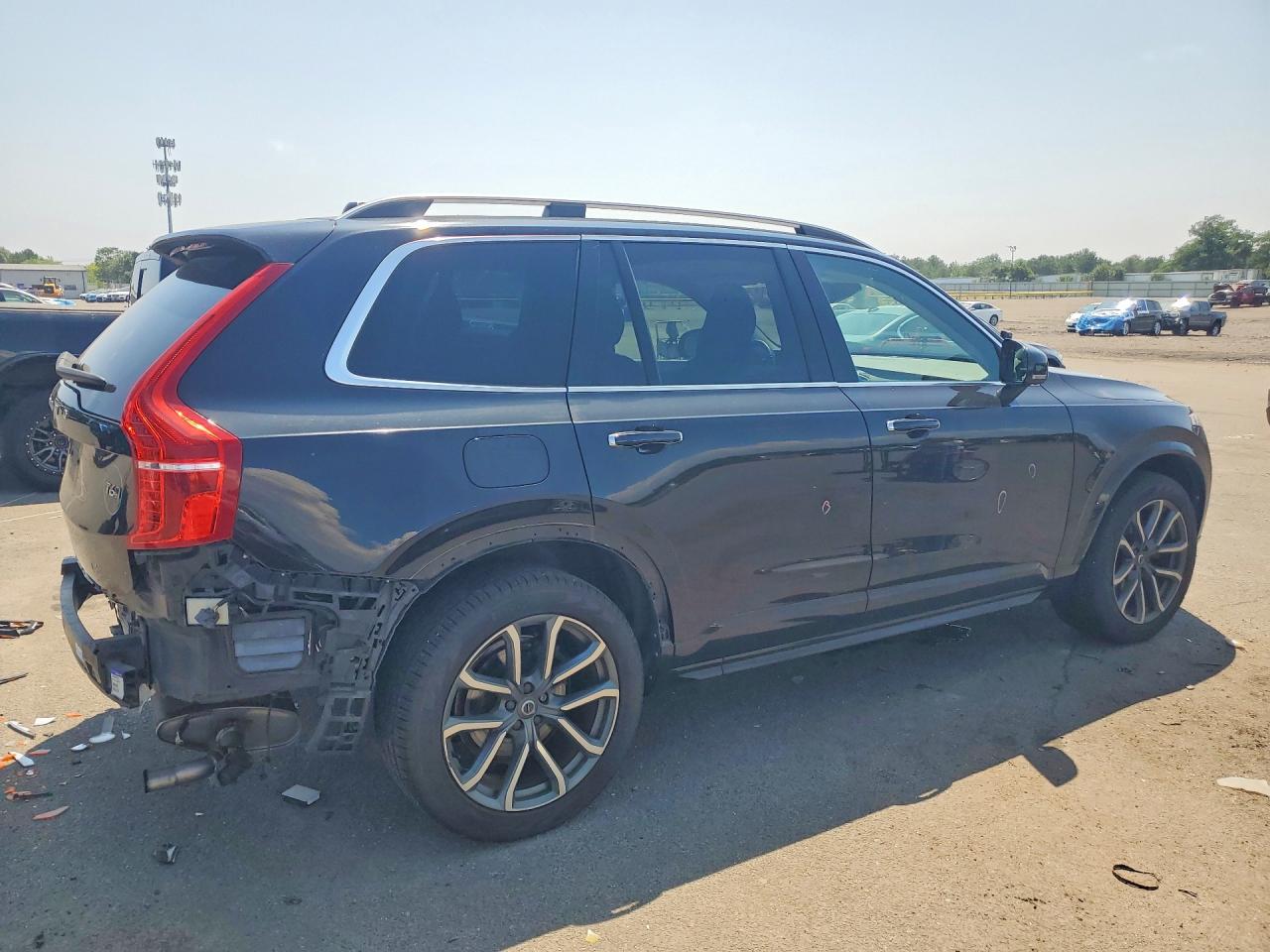 2017 VOLVO XC90 T6 — снимка 3