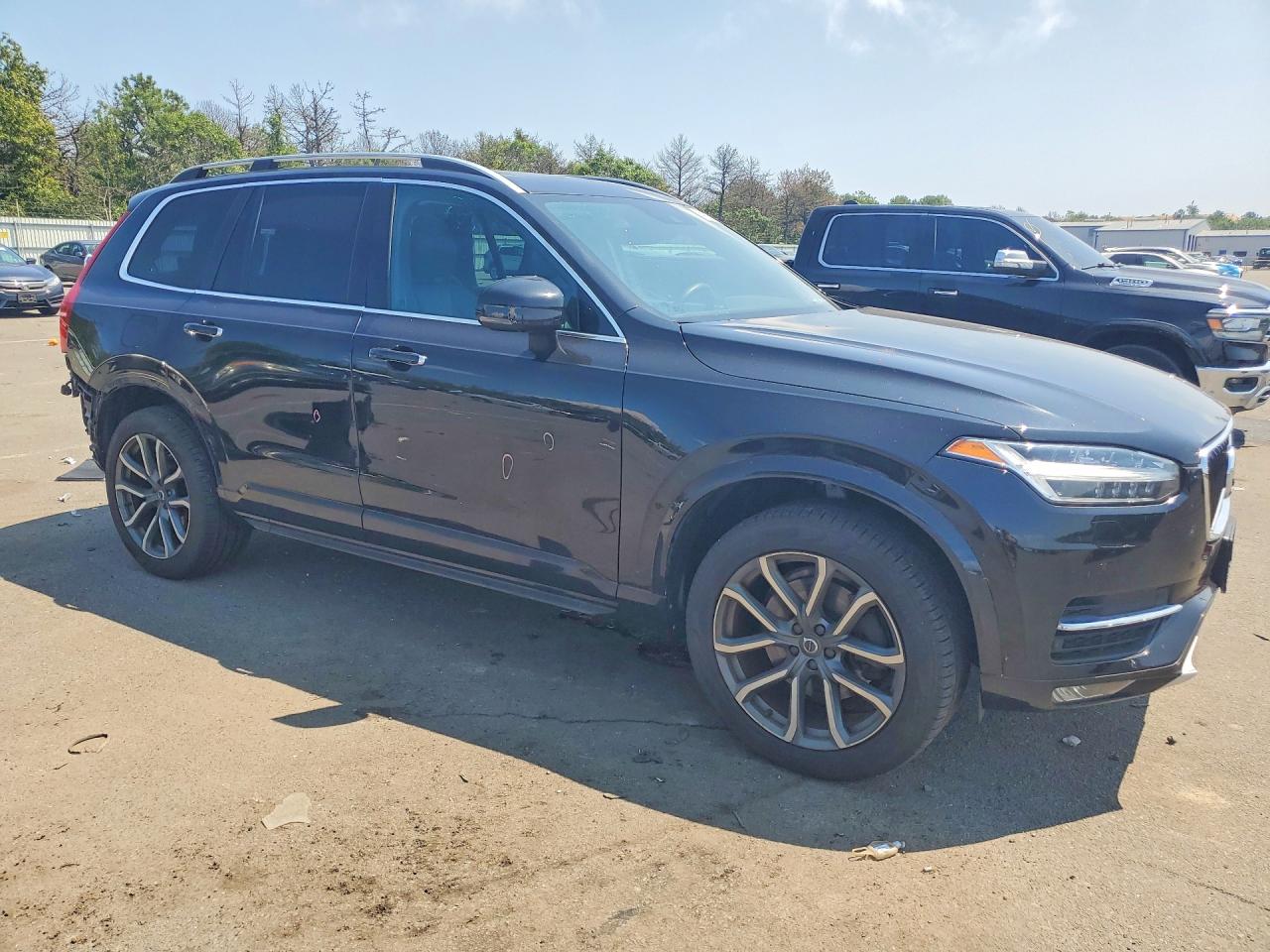 2017 VOLVO XC90 T6 — снимка 4