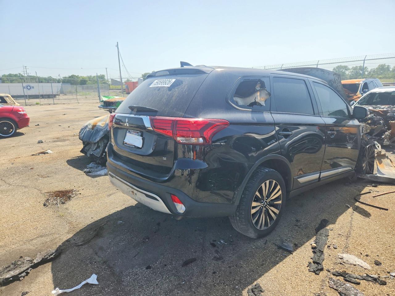 2020 MITSUBISHI OUTLANDER SE — снимка 3