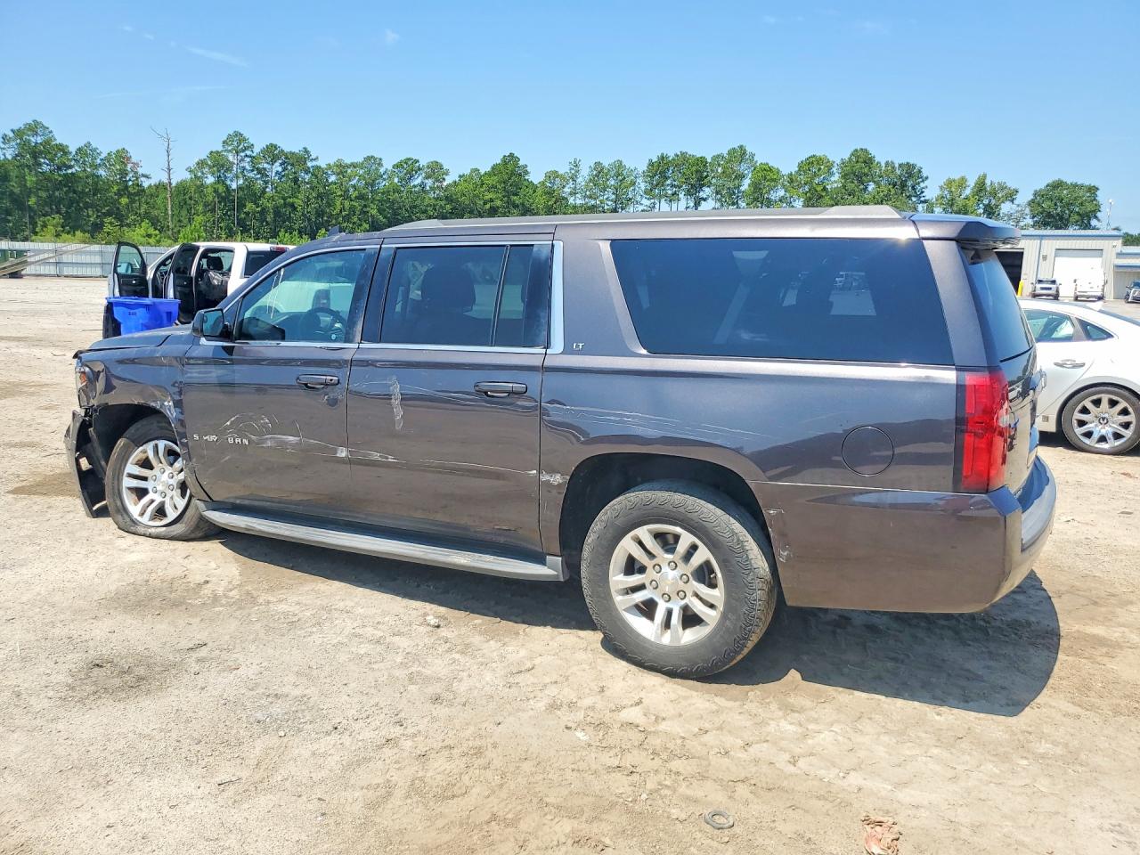 2016 CHEVROLET SUBURBAN K1500 LT — снимка 2