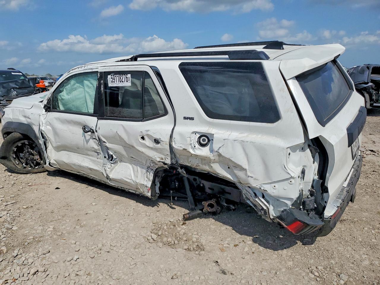 2025 TOYOTA 4RUNNER SR5 — снимка 2