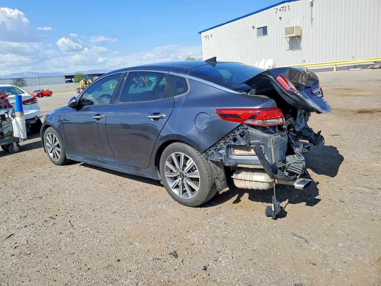 2019 KIA OPTIMA EX — снимка 2