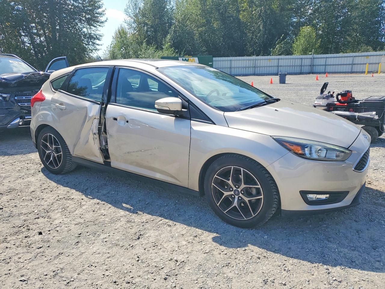 2017 FORD FOCUS SEL — снимка 4