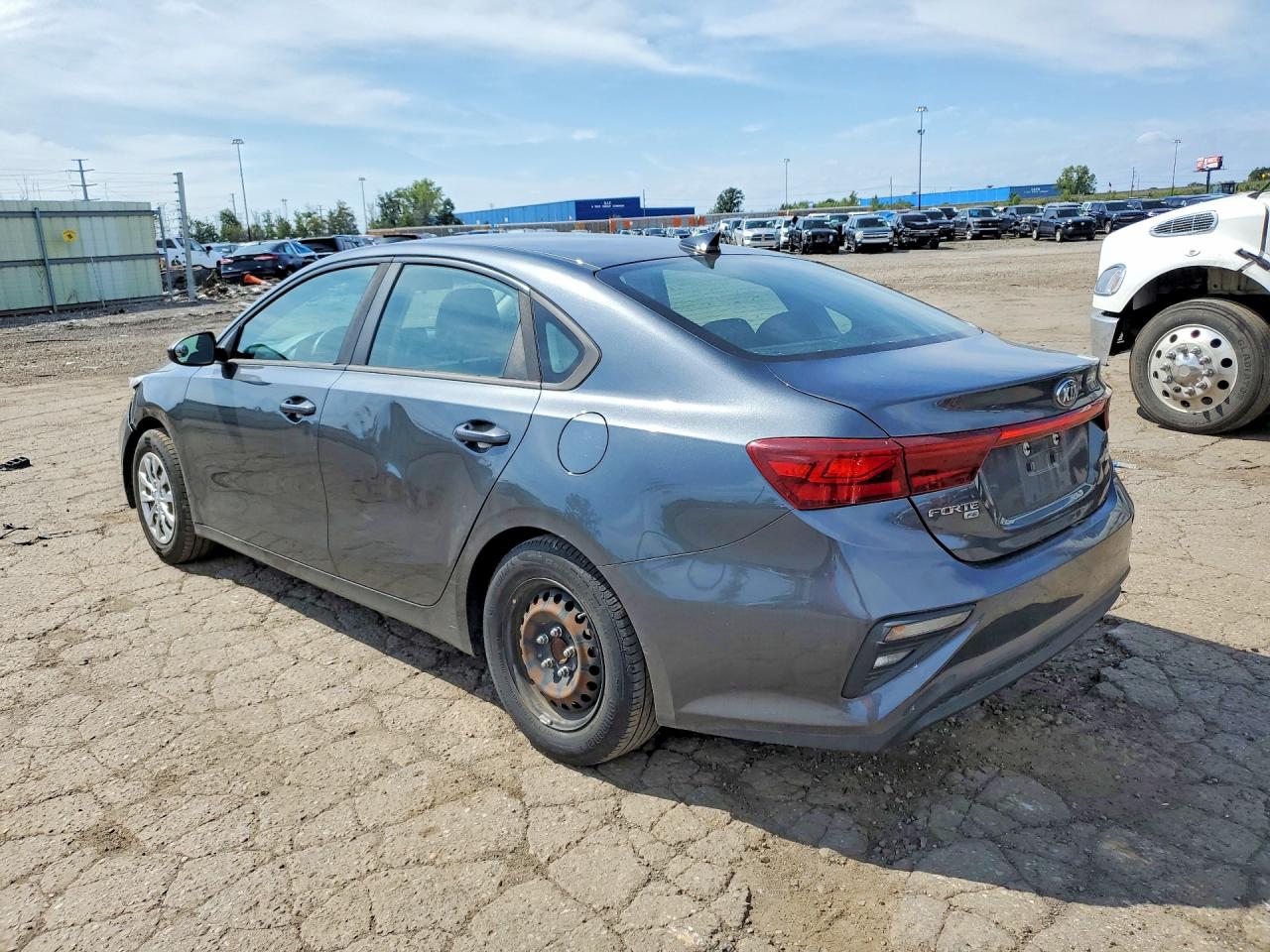 2020 KIA FORTE FE — снимка 2