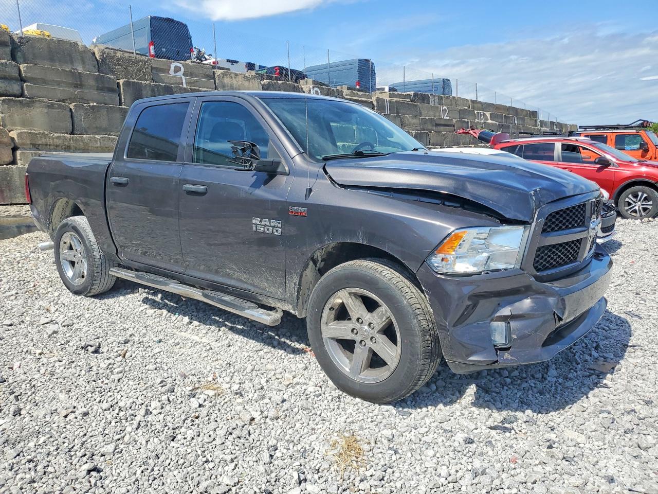 2018 RAM 1500 ST — снимка 4