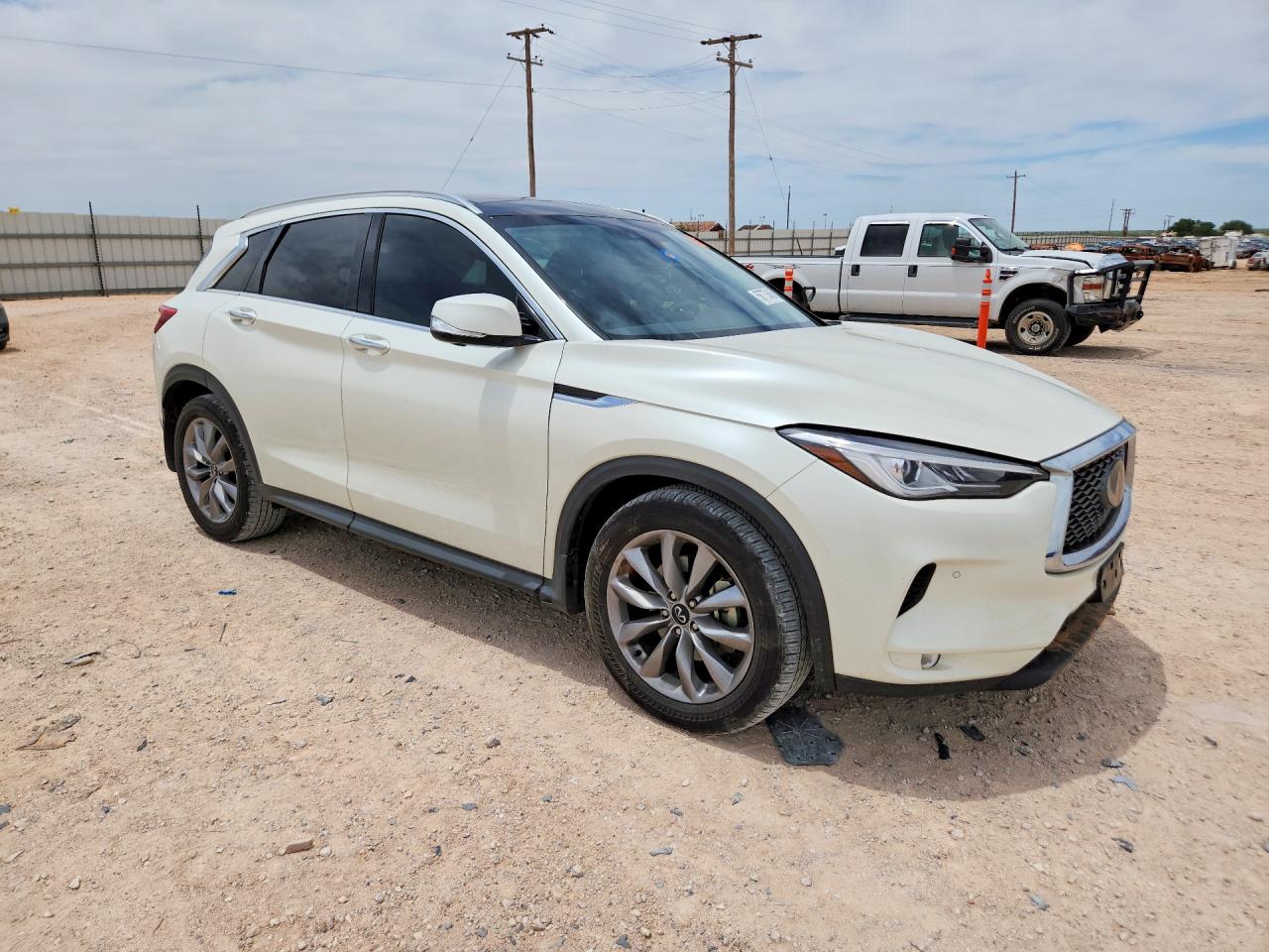 2021 INFINITI QX50 ESSENTIAL — снимка 4